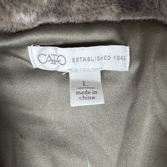 Cato Women’s Faux Fur Digital Camo Pockets Snap Closed Lined Jacket Large Soft - Picture 4 of 10